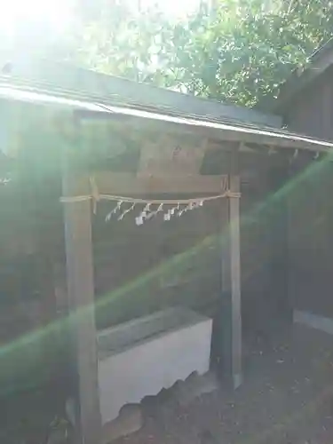 富士見稲荷神社の手水舎