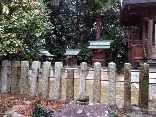 津島社（大草津島神社）の末社・摂社