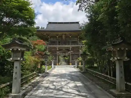 秋葉山本宮 秋葉神社 上社の山門・神門