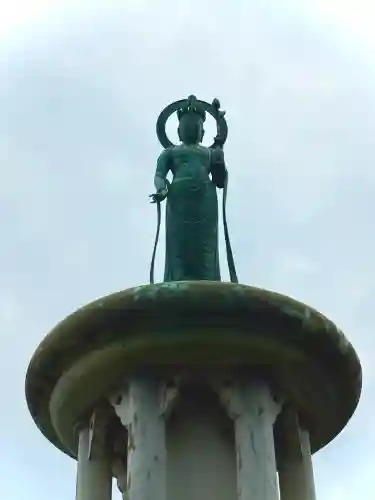 太山寺奥の院(経ヶ森）の像