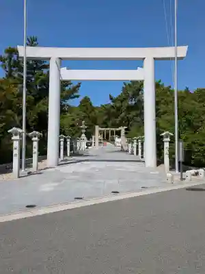 廣田神社の{uncategorized: "未分類", other: "その他", undefined: "問題あり", building: "その他建物", grave: "お墓", sacred_gate: "鳥居", guardian: "狛犬", statue: "像", buddha: "仏像", history: "歴史", nature: "自然", garden: "庭園", animal: "動物", pagoda: "塔", temizu: "手水舎", mountain_gate: "山門・神門", sanctuary: "本殿・本堂", subordinate: "末社・摂社", art: "芸術", scenery: "景色", jizo: "地蔵", ema: "絵馬", goshuin: "御朱印", omikuji: "おみくじ", items: "授与品その他", amulet: "お守り", goshuincho: "御朱印帳", eats: "食事", festival: "お祭り", votive_dance: "神楽", shichigosan: "七五三参", wedding: "結婚式", experience: "体験その他", initially: "初詣", around: "周辺", anti_infection: "感染症対策"}