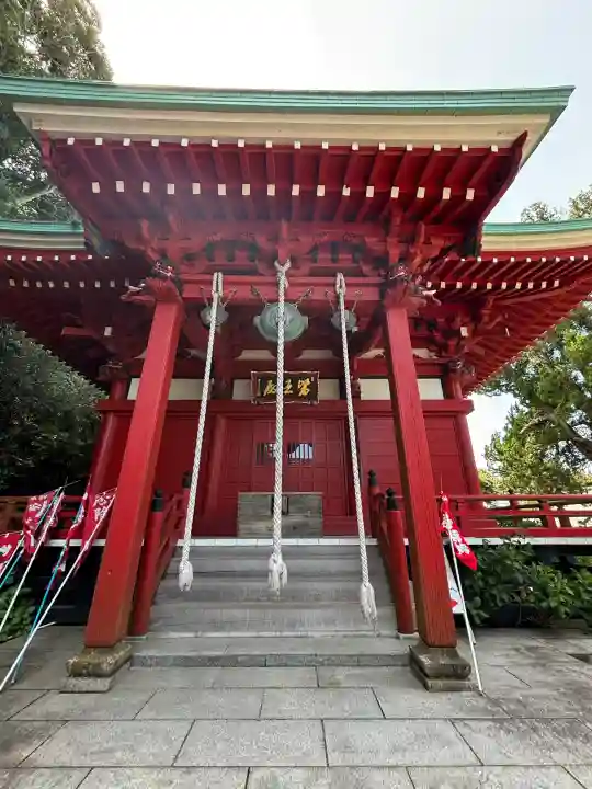波立寺(波立薬師)の{uncategorized: "未分類", other: "その他", undefined: "問題あり", building: "その他建物", grave: "お墓", sacred_gate: "鳥居", guardian: "狛犬", statue: "像", buddha: "仏像", history: "歴史", nature: "自然", garden: "庭園", animal: "動物", pagoda: "塔", temizu: "手水舎", mountain_gate: "山門・神門", sanctuary: "本殿・本堂", subordinate: "末社・摂社", art: "芸術", scenery: "景色", jizo: "地蔵", ema: "絵馬", goshuin: "御朱印", omikuji: "おみくじ", items: "授与品その他", amulet: "お守り", goshuincho: "御朱印帳", eats: "食事", festival: "お祭り", votive_dance: "神楽", shichigosan: "七五三参", wedding: "結婚式", experience: "体験その他", initially: "初詣", around: "周辺", anti_infection: "感染症対策"}