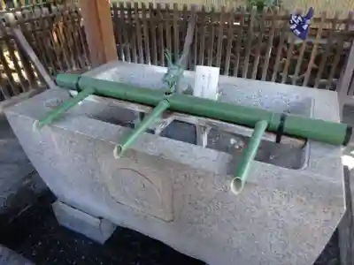 中野沼袋氷川神社の手水舎