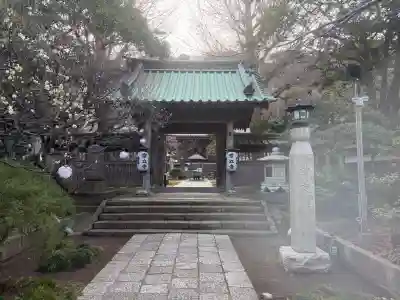 常立寺の{uncategorized: "未分類", other: "その他", undefined: "問題あり", building: "その他建物", grave: "お墓", sacred_gate: "鳥居", guardian: "狛犬", statue: "像", buddha: "仏像", history: "歴史", nature: "自然", garden: "庭園", animal: "動物", pagoda: "塔", temizu: "手水舎", mountain_gate: "山門・神門", sanctuary: "本殿・本堂", subordinate: "末社・摂社", art: "芸術", scenery: "景色", jizo: "地蔵", ema: "絵馬", goshuin: "御朱印", omikuji: "おみくじ", items: "授与品その他", amulet: "お守り", goshuincho: "御朱印帳", eats: "食事", festival: "お祭り", votive_dance: "神楽", shichigosan: "七五三参", wedding: "結婚式", experience: "体験その他", initially: "初詣", around: "周辺", anti_infection: "感染症対策"}
