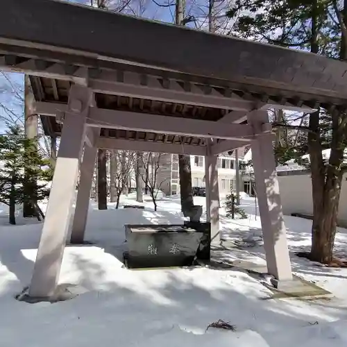 大谷地神社の手水舎