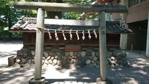 高城神社の末社