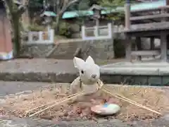 神神社(三輪神社)の建物その他