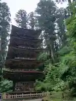 羽黒山五重塔(出羽三山神社)の{uncategorized: "未分類", other: "その他", undefined: "問題あり", building: "その他建物", grave: "お墓", sacred_gate: "鳥居", guardian: "狛犬", statue: "像", buddha: "仏像", history: "歴史", nature: "自然", garden: "庭園", animal: "動物", pagoda: "塔", temizu: "手水舎", mountain_gate: "山門・神門", sanctuary: "本殿・本堂", subordinate: "末社・摂社", art: "芸術", scenery: "景色", jizo: "地蔵", ema: "絵馬", goshuin: "御朱印", omikuji: "おみくじ", items: "授与品その他", amulet: "お守り", goshuincho: "御朱印帳", eats: "食事", festival: "お祭り", votive_dance: "神楽", shichigosan: "七五三参", wedding: "結婚式", experience: "体験その他", initially: "初詣", around: "周辺", anti_infection: "感染症対策"}