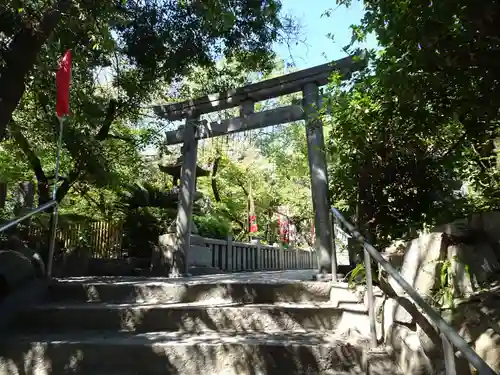 真田山 三光神社の鳥居