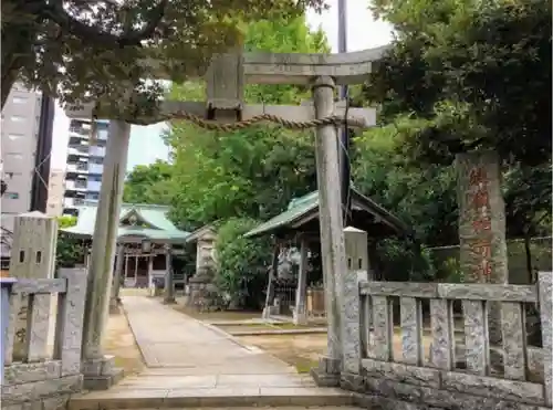 綾瀬稲荷神社の鳥居