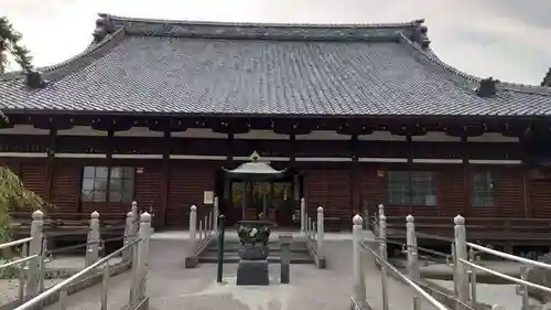 照源寺の本殿・本堂