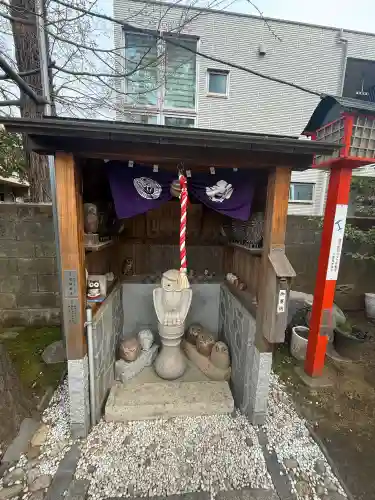 久富稲荷神社の{uncategorized: "未分類", other: "その他", undefined: "問題あり", building: "その他建物", grave: "お墓", sacred_gate: "鳥居", guardian: "狛犬", statue: "像", buddha: "仏像", history: "歴史", nature: "自然", garden: "庭園", animal: "動物", pagoda: "塔", temizu: "手水舎", mountain_gate: "山門・神門", sanctuary: "本殿・本堂", subordinate: "末社・摂社", art: "芸術", scenery: "景色", jizo: "地蔵", ema: "絵馬", goshuin: "御朱印", omikuji: "おみくじ", items: "授与品その他", amulet: "お守り", goshuincho: "御朱印帳", eats: "食事", festival: "お祭り", votive_dance: "神楽", shichigosan: "七五三参", wedding: "結婚式", experience: "体験その他", initially: "初詣", around: "周辺", anti_infection: "感染症対策"}