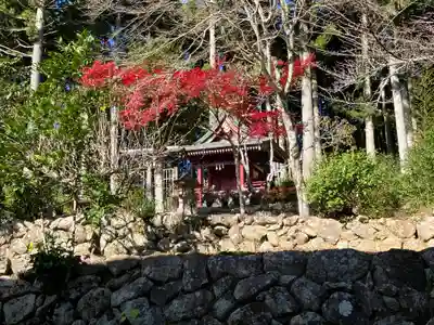 雨錫寺の末社・摂社