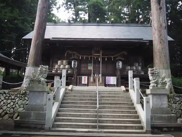 春日神社の本殿・本堂