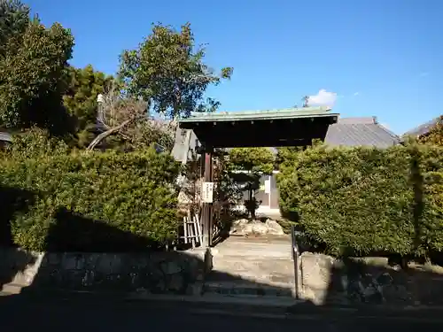 春谷寺の山門・神門