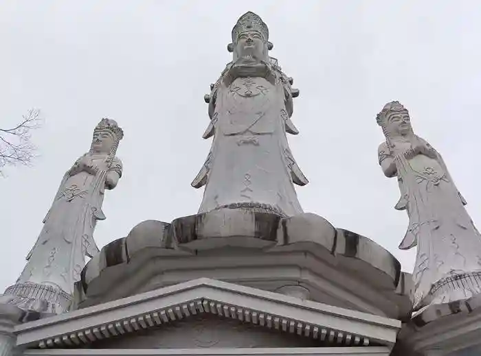 鳥居観音(埼玉県)