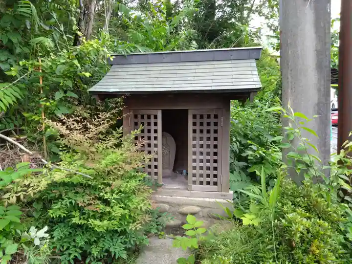 館の双体地蔵様(豊明市中京競馬場入口交差点)(愛知県)