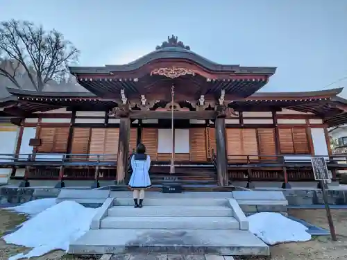 温泉寺の本殿