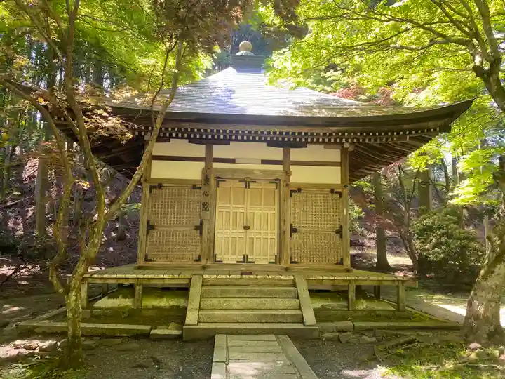 延暦寺横川中堂(滋賀県)