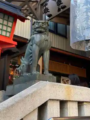 十番稲荷神社の狛犬