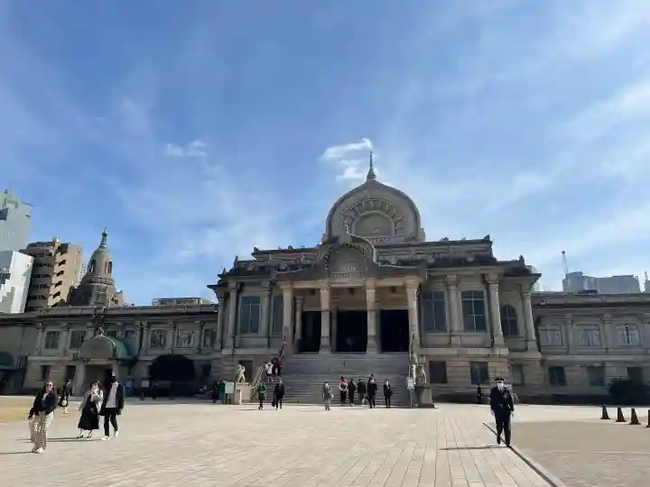 築地本願寺(本願寺築地別院)の{uncategorized: "未分類", other: "その他", undefined: "問題あり", building: "その他建物", grave: "お墓", sacred_gate: "鳥居", guardian: "狛犬", statue: "像", buddha: "仏像", history: "歴史", nature: "自然", garden: "庭園", animal: "動物", pagoda: "塔", temizu: "手水舎", mountain_gate: "山門・神門", sanctuary: "本殿・本堂", subordinate: "末社・摂社", art: "芸術", scenery: "景色", jizo: "地蔵", ema: "絵馬", goshuin: "御朱印", omikuji: "おみくじ", items: "授与品その他", amulet: "お守り", goshuincho: "御朱印帳", eats: "食事", festival: "お祭り", votive_dance: "神楽", shichigosan: "七五三参", wedding: "結婚式", experience: "体験その他", initially: "初詣", around: "周辺", anti_infection: "感染症対策"}