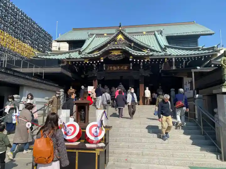 成田山深川不動堂(新勝寺東京別院)の{uncategorized: "未分類", other: "その他", undefined: "問題あり", building: "その他建物", grave: "お墓", sacred_gate: "鳥居", guardian: "狛犬", statue: "像", buddha: "仏像", history: "歴史", nature: "自然", garden: "庭園", animal: "動物", pagoda: "塔", temizu: "手水舎", mountain_gate: "山門・神門", sanctuary: "本殿・本堂", subordinate: "末社・摂社", art: "芸術", scenery: "景色", jizo: "地蔵", ema: "絵馬", goshuin: "御朱印", omikuji: "おみくじ", items: "授与品その他", amulet: "お守り", goshuincho: "御朱印帳", eats: "食事", festival: "お祭り", votive_dance: "神楽", shichigosan: "七五三参", wedding: "結婚式", experience: "体験その他", initially: "初詣", around: "周辺", anti_infection: "感染症対策"}