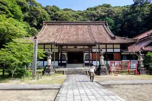 雲興寺の本殿・本堂