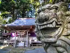 坪沼八幡神社の狛犬