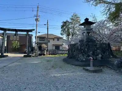 大御和神社の{uncategorized: "未分類", other: "その他", undefined: "問題あり", building: "その他建物", grave: "お墓", sacred_gate: "鳥居", guardian: "狛犬", statue: "像", buddha: "仏像", history: "歴史", nature: "自然", garden: "庭園", animal: "動物", pagoda: "塔", temizu: "手水舎", mountain_gate: "山門・神門", sanctuary: "本殿・本堂", subordinate: "末社・摂社", art: "芸術", scenery: "景色", jizo: "地蔵", ema: "絵馬", goshuin: "御朱印", omikuji: "おみくじ", items: "授与品その他", amulet: "お守り", goshuincho: "御朱印帳", eats: "食事", festival: "お祭り", votive_dance: "神楽", shichigosan: "七五三参", wedding: "結婚式", experience: "体験その他", initially: "初詣", around: "周辺", anti_infection: "感染症対策"}