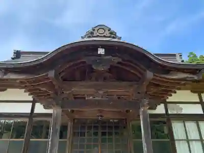 法華寺の本殿・本堂