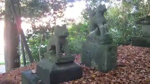 諏訪神社の狛犬