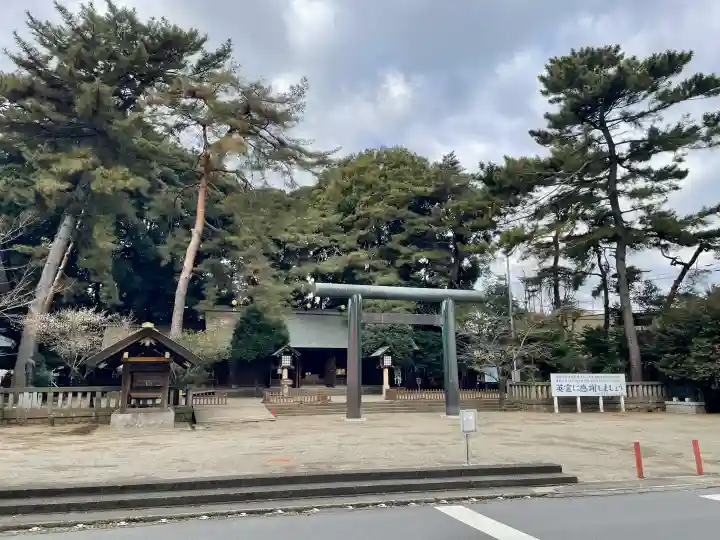 埼玉縣護國神社の{uncategorized: "未分類", other: "その他", undefined: "問題あり", building: "その他建物", grave: "お墓", sacred_gate: "鳥居", guardian: "狛犬", statue: "像", buddha: "仏像", history: "歴史", nature: "自然", garden: "庭園", animal: "動物", pagoda: "塔", temizu: "手水舎", mountain_gate: "山門・神門", sanctuary: "本殿・本堂", subordinate: "末社・摂社", art: "芸術", scenery: "景色", jizo: "地蔵", ema: "絵馬", goshuin: "御朱印", omikuji: "おみくじ", items: "授与品その他", amulet: "お守り", goshuincho: "御朱印帳", eats: "食事", festival: "お祭り", votive_dance: "神楽", shichigosan: "七五三参", wedding: "結婚式", experience: "体験その他", initially: "初詣", around: "周辺", anti_infection: "感染症対策"}