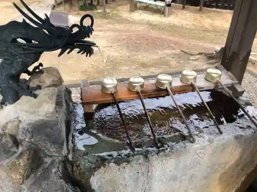 白國神社の手水舎