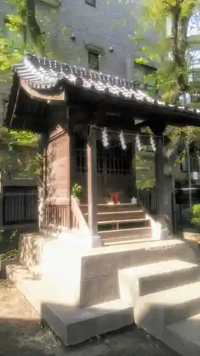 稲荷神社の本殿・本堂
