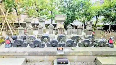 検見川神社の末社・摂社