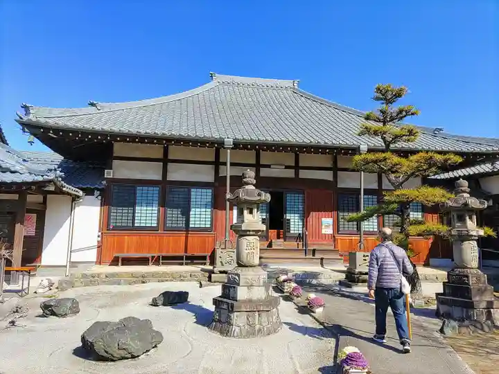 常福寺の本殿・本堂