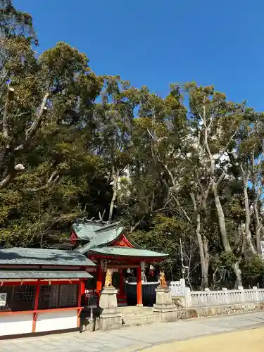 生田神社の{uncategorized: "未分類", other: "その他", undefined: "問題あり", building: "その他建物", grave: "お墓", sacred_gate: "鳥居", guardian: "狛犬", statue: "像", buddha: "仏像", history: "歴史", nature: "自然", garden: "庭園", animal: "動物", pagoda: "塔", temizu: "手水舎", mountain_gate: "山門・神門", sanctuary: "本殿・本堂", subordinate: "末社・摂社", art: "芸術", scenery: "景色", jizo: "地蔵", ema: "絵馬", goshuin: "御朱印", omikuji: "おみくじ", items: "授与品その他", amulet: "お守り", goshuincho: "御朱印帳", eats: "食事", festival: "お祭り", votive_dance: "神楽", shichigosan: "七五三参", wedding: "結婚式", experience: "体験その他", initially: "初詣", around: "周辺", anti_infection: "感染症対策"}