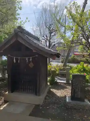 新城神社の末社・摂社