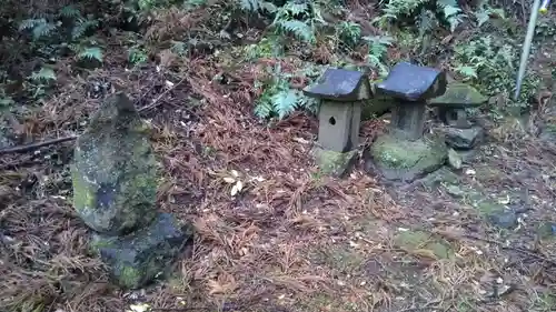 日月神社の末社