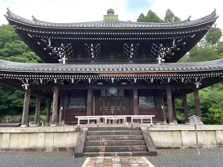 知恩院の本殿・本堂