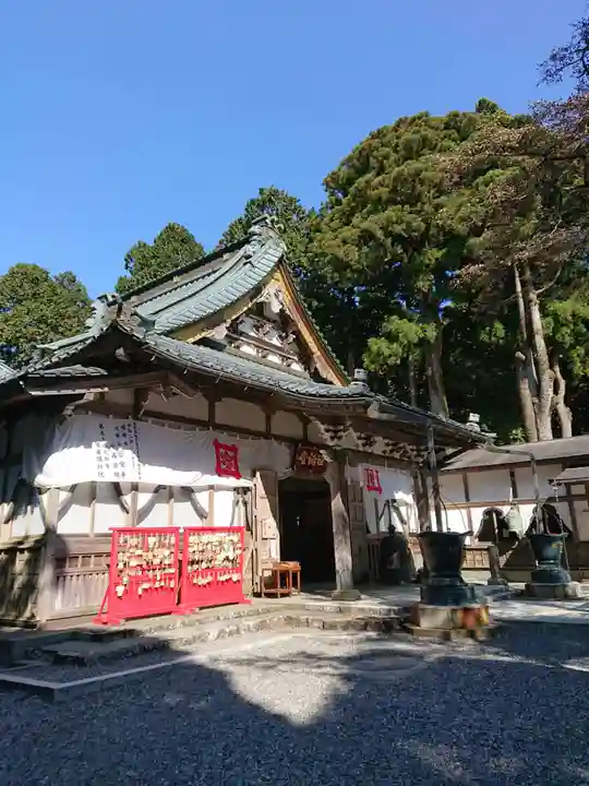 身延山奥之院思親閣の本殿・本堂