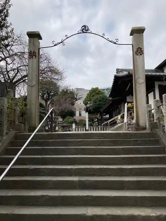 白山神社の鳥居