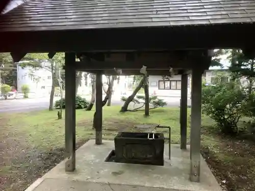 北広島市総鎮守　廣島神社の手水