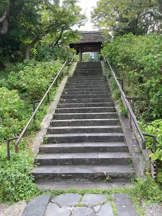 東慶寺の山門・神門
