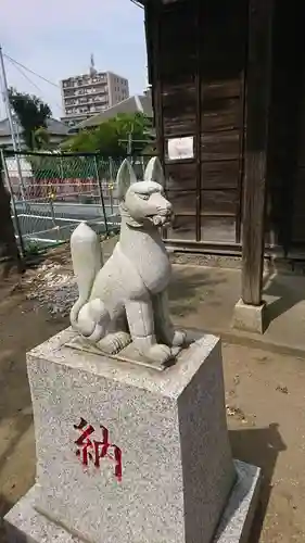 稲荷神社の狛犬