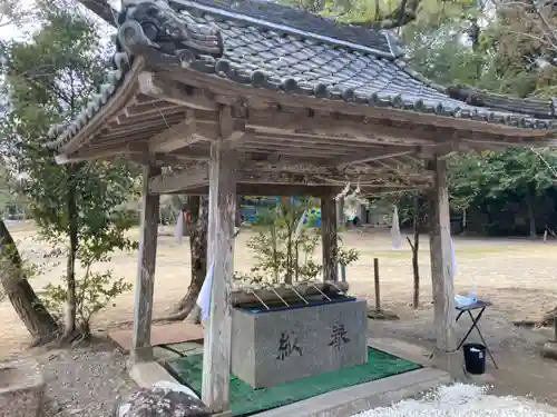 大里八幡神社の手水