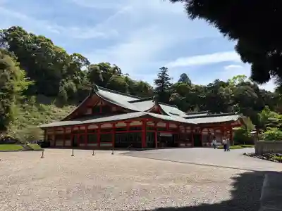 霧島神宮の{uncategorized: "未分類", other: "その他", undefined: "問題あり", building: "その他建物", grave: "お墓", sacred_gate: "鳥居", guardian: "狛犬", statue: "像", buddha: "仏像", history: "歴史", nature: "自然", garden: "庭園", animal: "動物", pagoda: "塔", temizu: "手水舎", mountain_gate: "山門・神門", sanctuary: "本殿・本堂", subordinate: "末社・摂社", art: "芸術", scenery: "景色", jizo: "地蔵", ema: "絵馬", goshuin: "御朱印", omikuji: "おみくじ", items: "授与品その他", amulet: "お守り", goshuincho: "御朱印帳", eats: "食事", festival: "お祭り", votive_dance: "神楽", shichigosan: "七五三参", wedding: "結婚式", experience: "体験その他", initially: "初詣", around: "周辺", anti_infection: "感染症対策"}