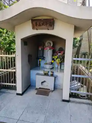 飯田堀延命地蔵尊(東京都)