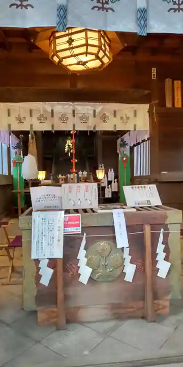 片瀬諏訪神社の本殿・本堂
