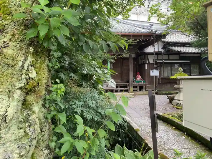 醒井延命地蔵尊(滋賀県)